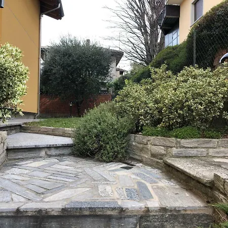 Apartament Monte Goj Como